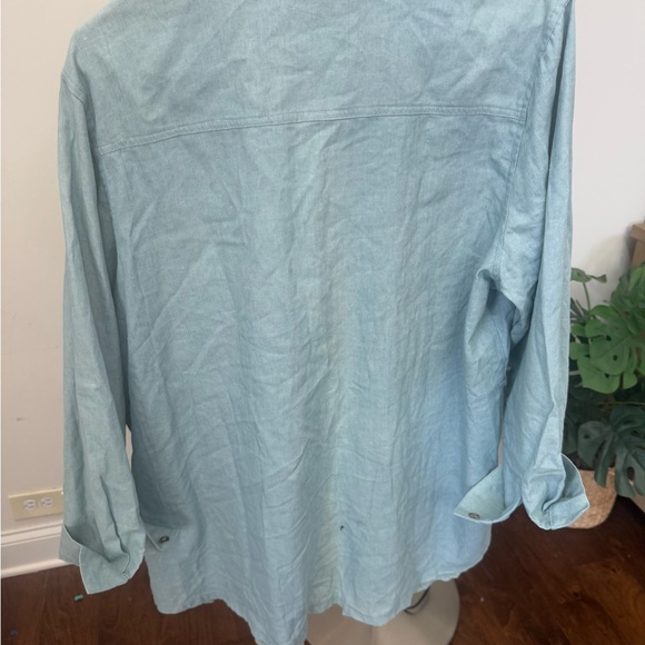 Women’s denim shirt size xl NWT size xl - Picture 2 of 5